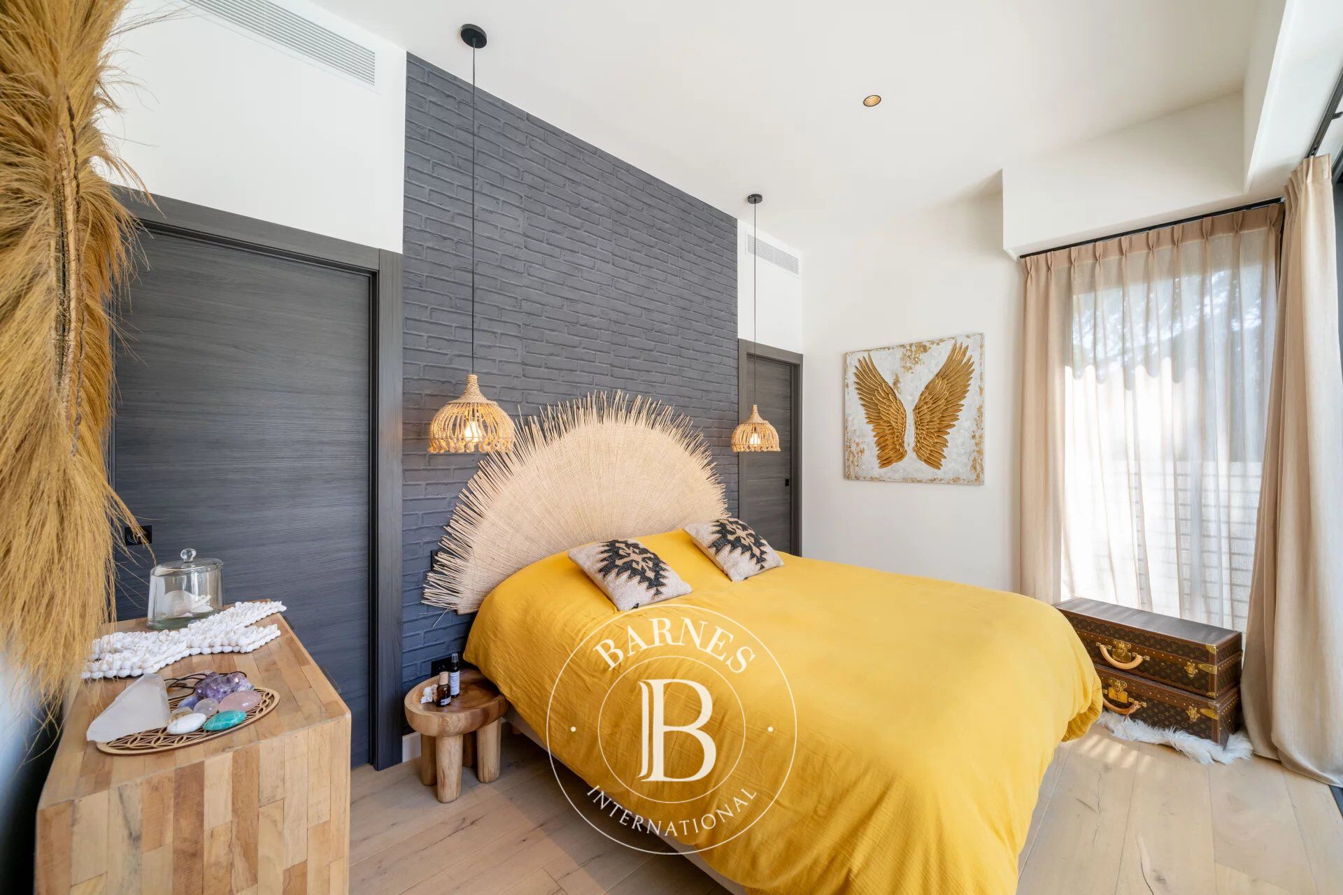 Ev Mougins - picture 11