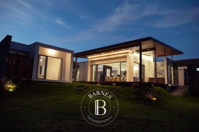 BOIS CHÉRI - Villa neuve - 3 chambres - picture 1