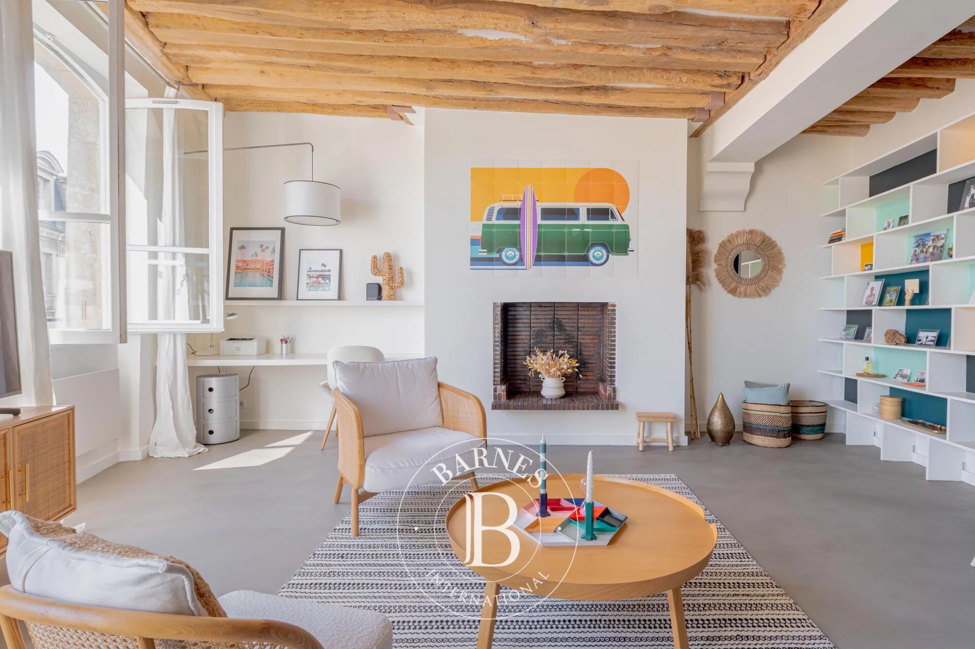 Paris 5 - Ecole Polytechnique / Henri IV - Three-room flat - Unobstructed views - Quiet and bright - picture 1