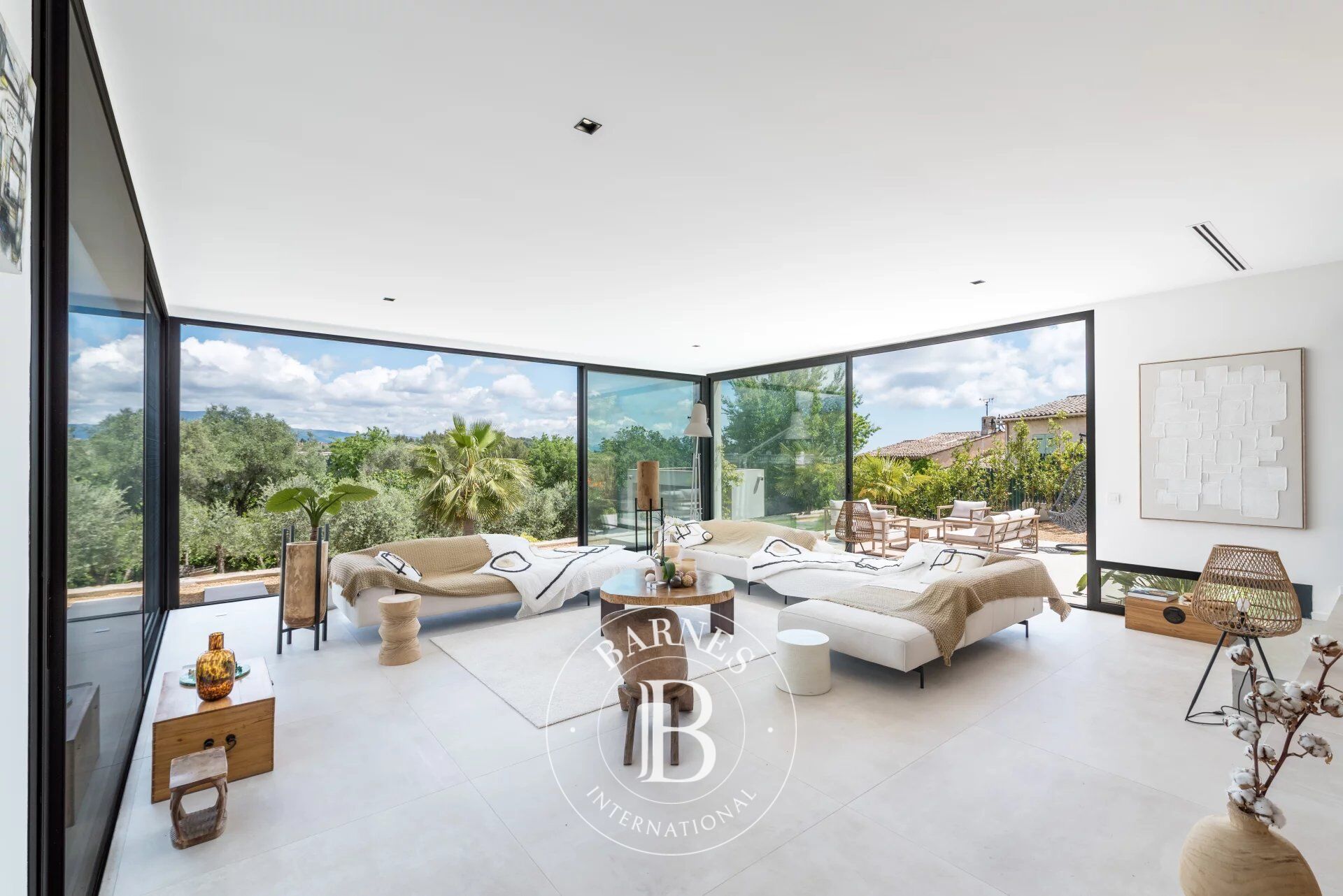 Newly Built Villa 4 Bedrooms - Valbonne - Stunning view - picture 3