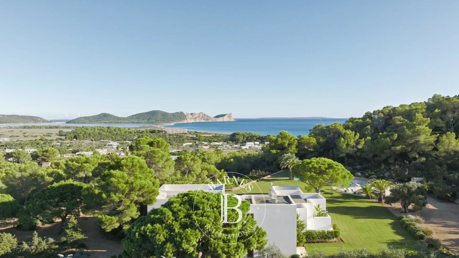 Villa Oasis - picture 1