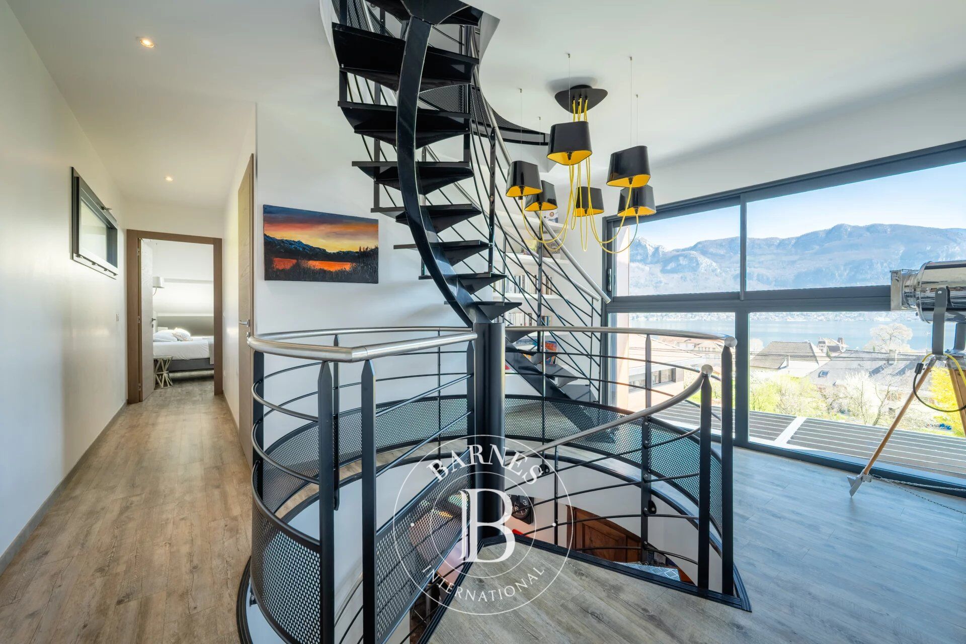 BARNES ANNECY - ARCHITECT DESIGNED VILLA LAKE VIEW - SEVRIER - picture 2