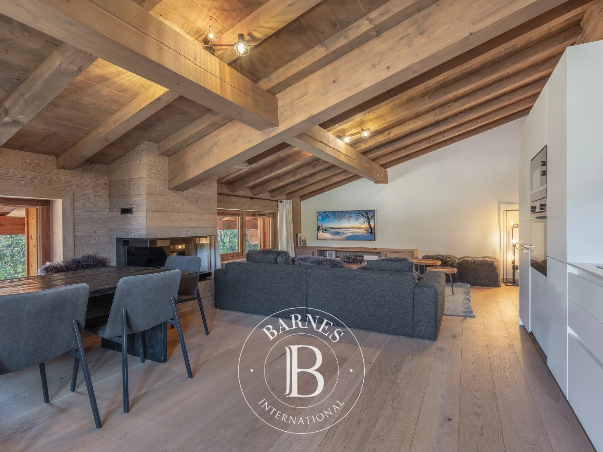 MEGÈVE - MONT D'ARBOIS - 3 BEDROOMS APARTMENT - 86 sqm - picture 3