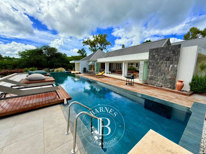 For Sale, Villa Petite Rivière Noire - picture 1