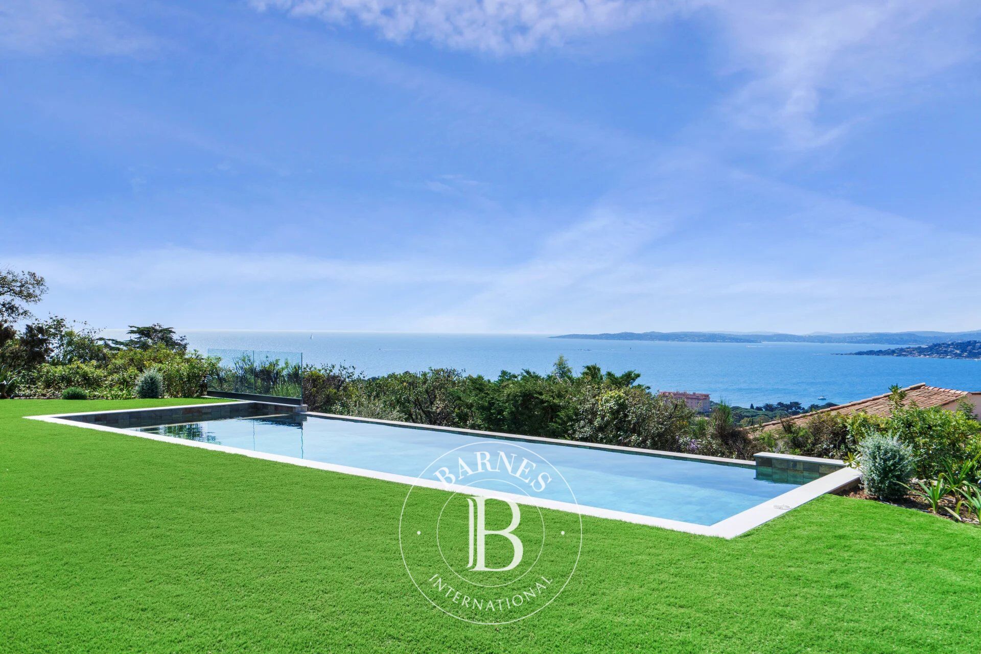 Villa Les Issambres - picture 1