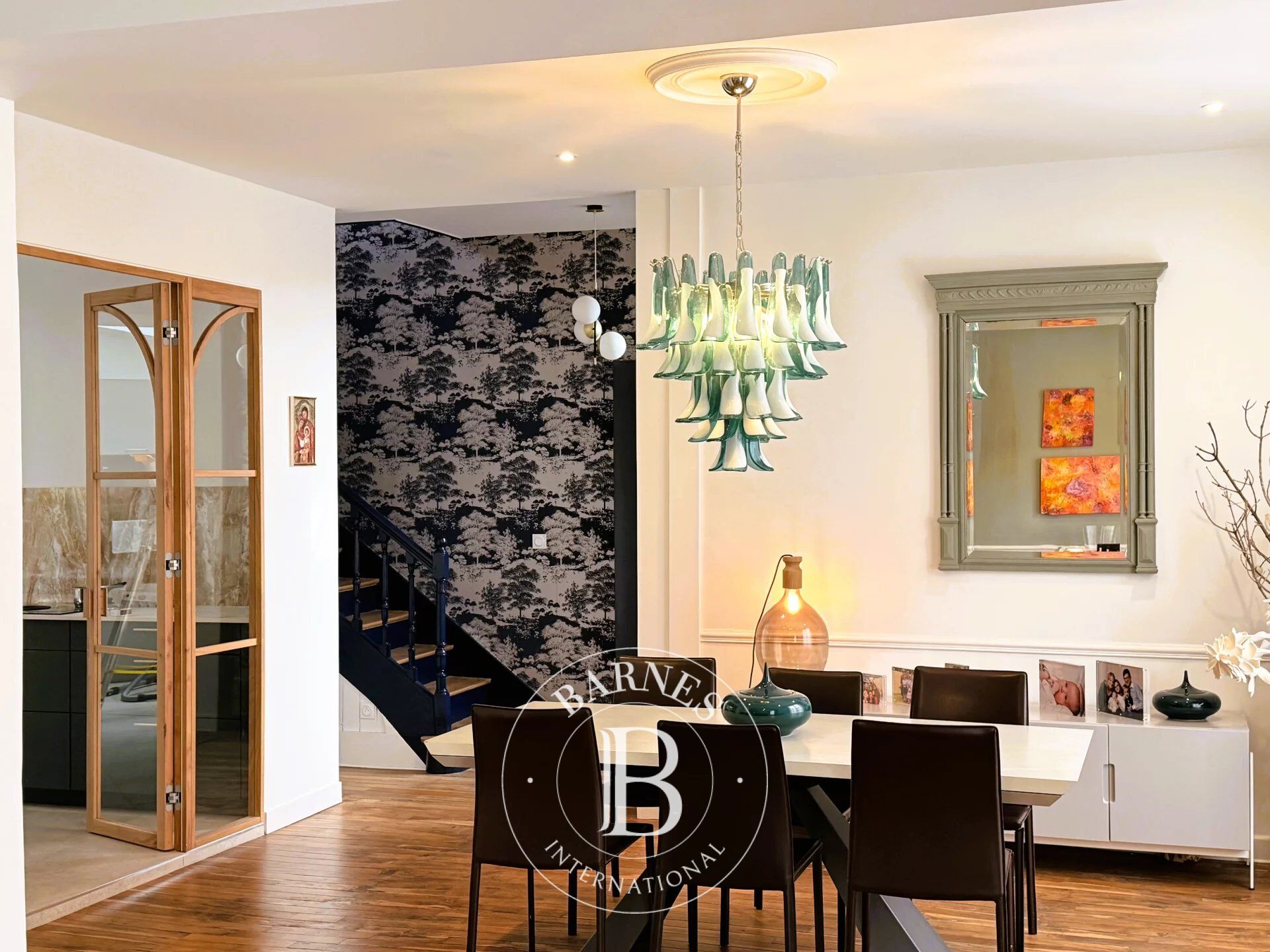 Quartier Sacrés Cœurs - House of 220 m2 - Land of 266 m 2 - picture 1