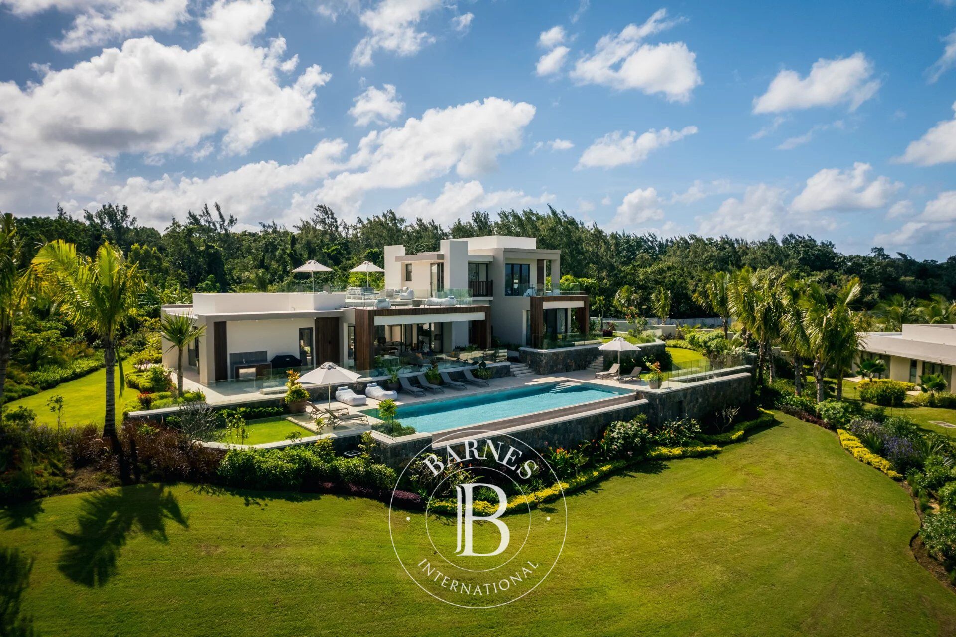 Villa Beau Champ - picture 2