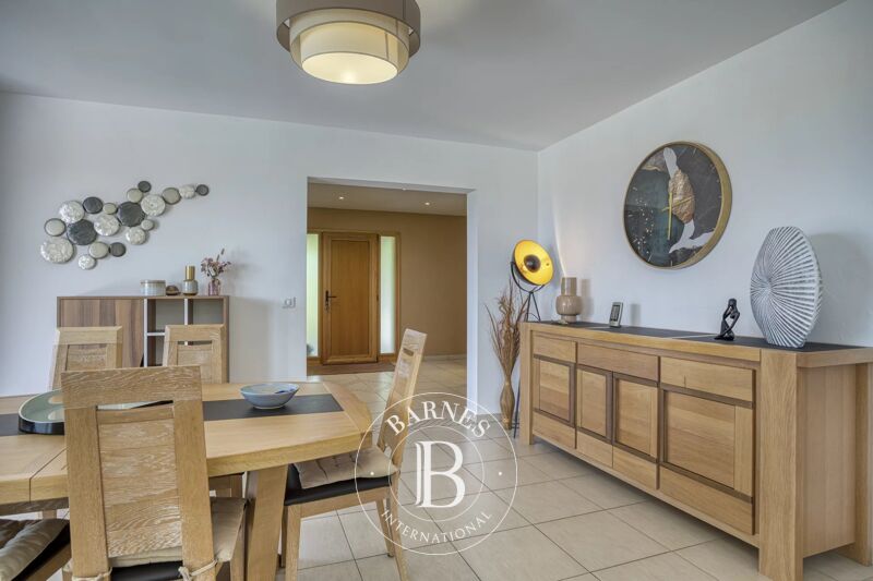 For Sale House | Cranves-Sales - picture 3