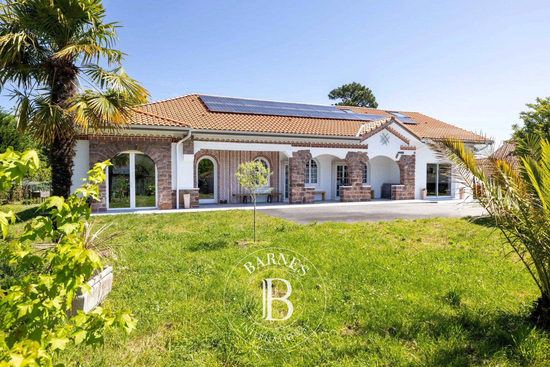 Casa Labenne - picture 1