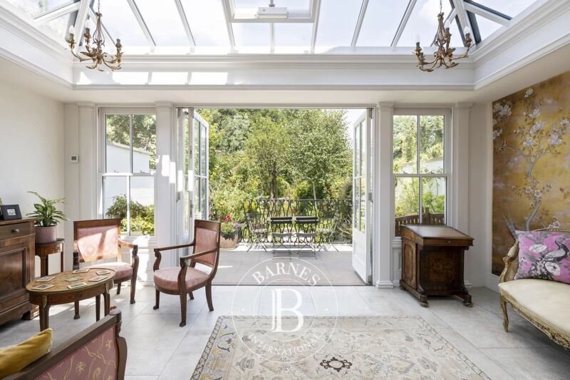 Venta, Casa London - picture 2