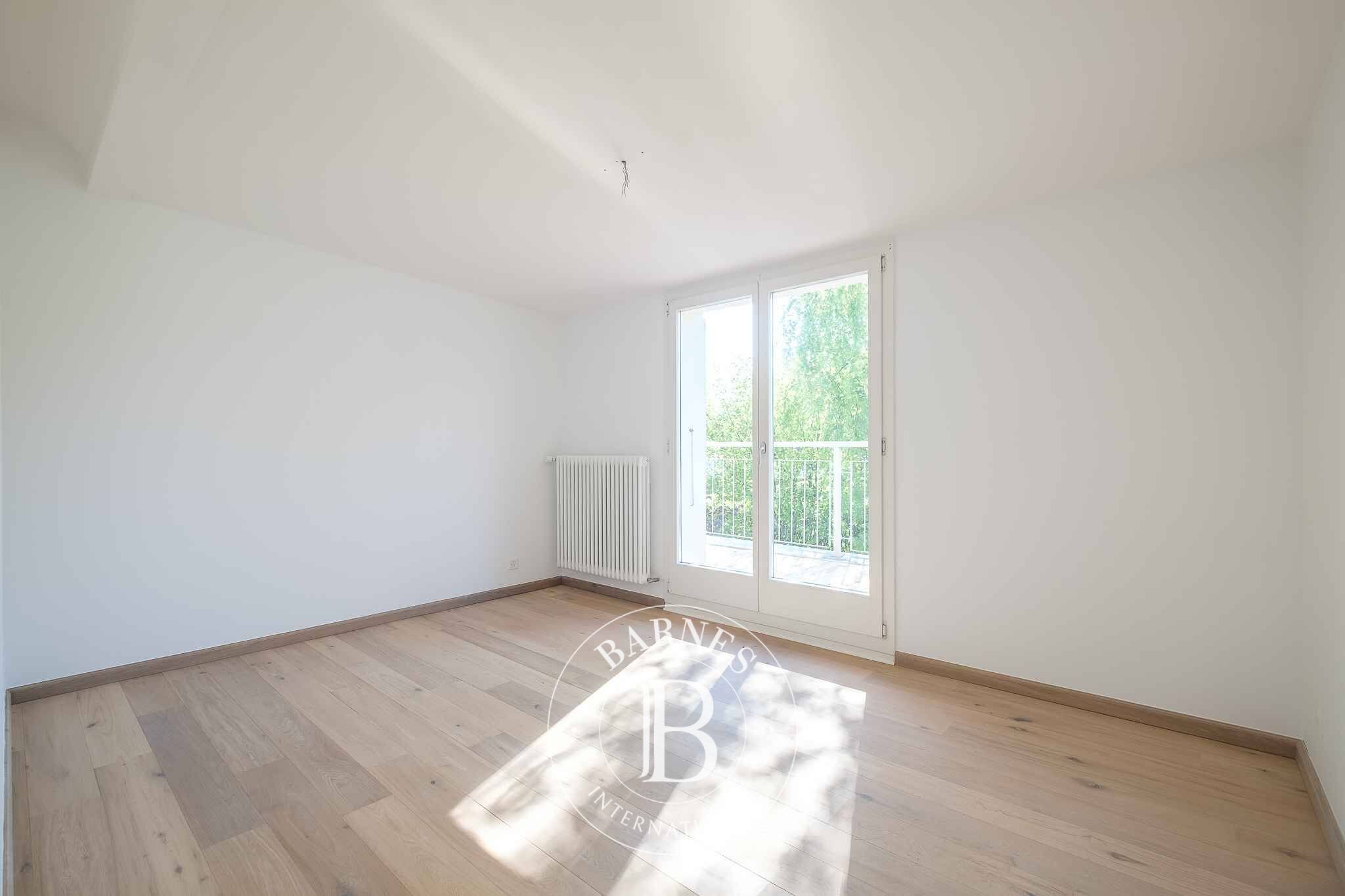 Villa Vésenaz - picture 10