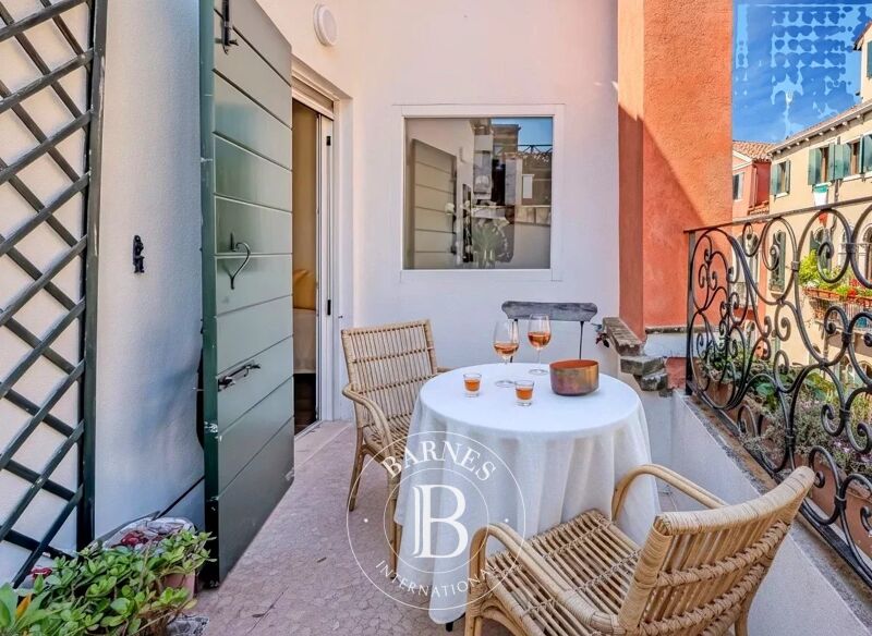 For Sale Apartment | Venezia - picture 1