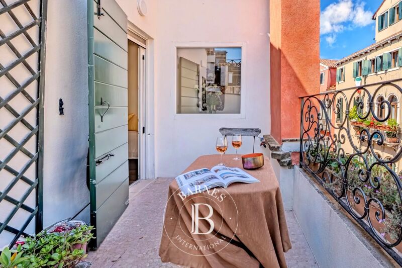 Venedig – San Samuele | Dachgeschosswohnung mit privater Terrasse