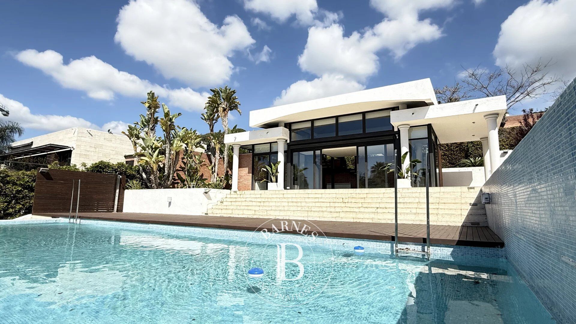 Villa de lujo con casa auxiliar, vistas al mar en Teià - picture 2