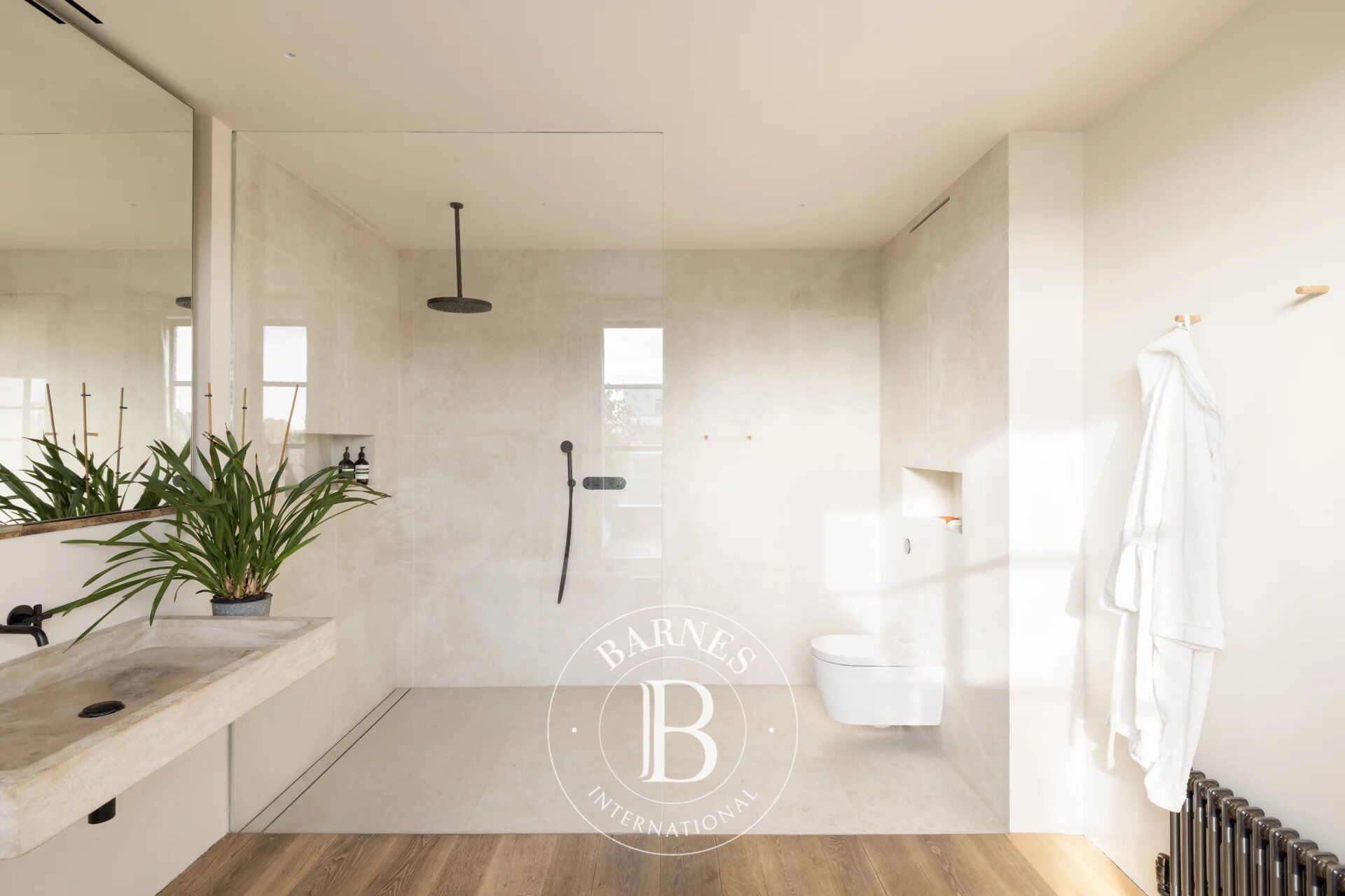 Ev London - picture 16