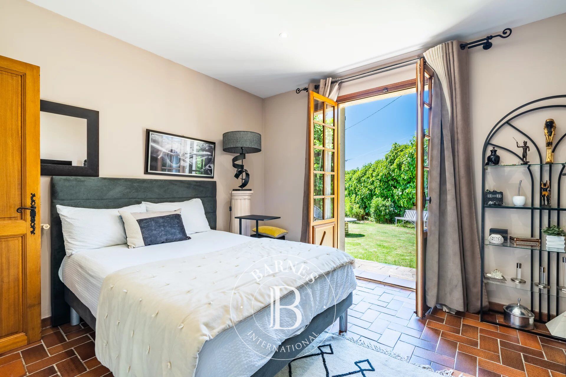 Stadthaus Saint-Florent - picture 3