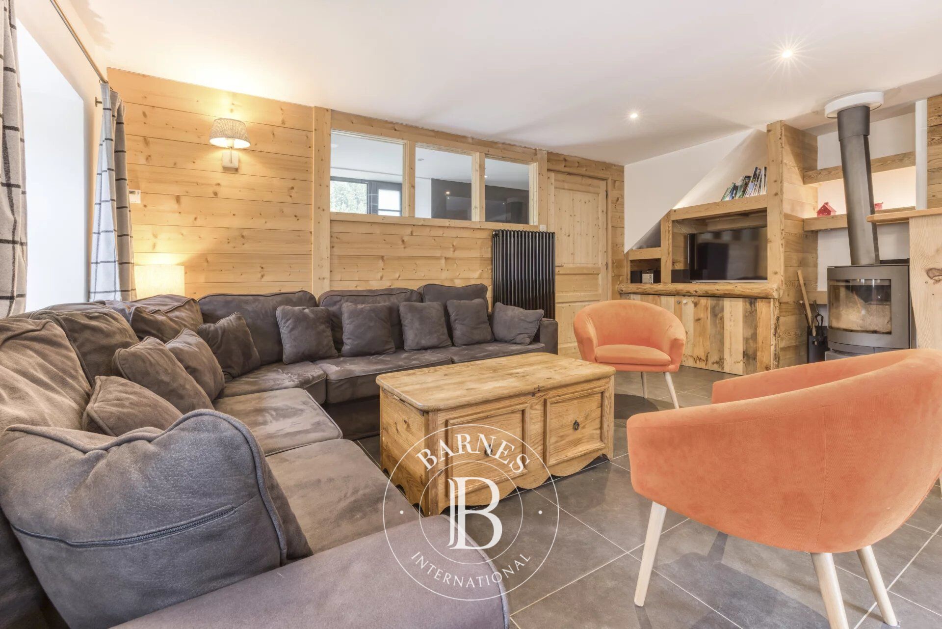 BARNES CHAMONIX – TRADITIONAL MOUNTAIN HOUSE – 4 BEDROOMS – GRANDS MONTETS – ARGENTIÈRE - picture 2