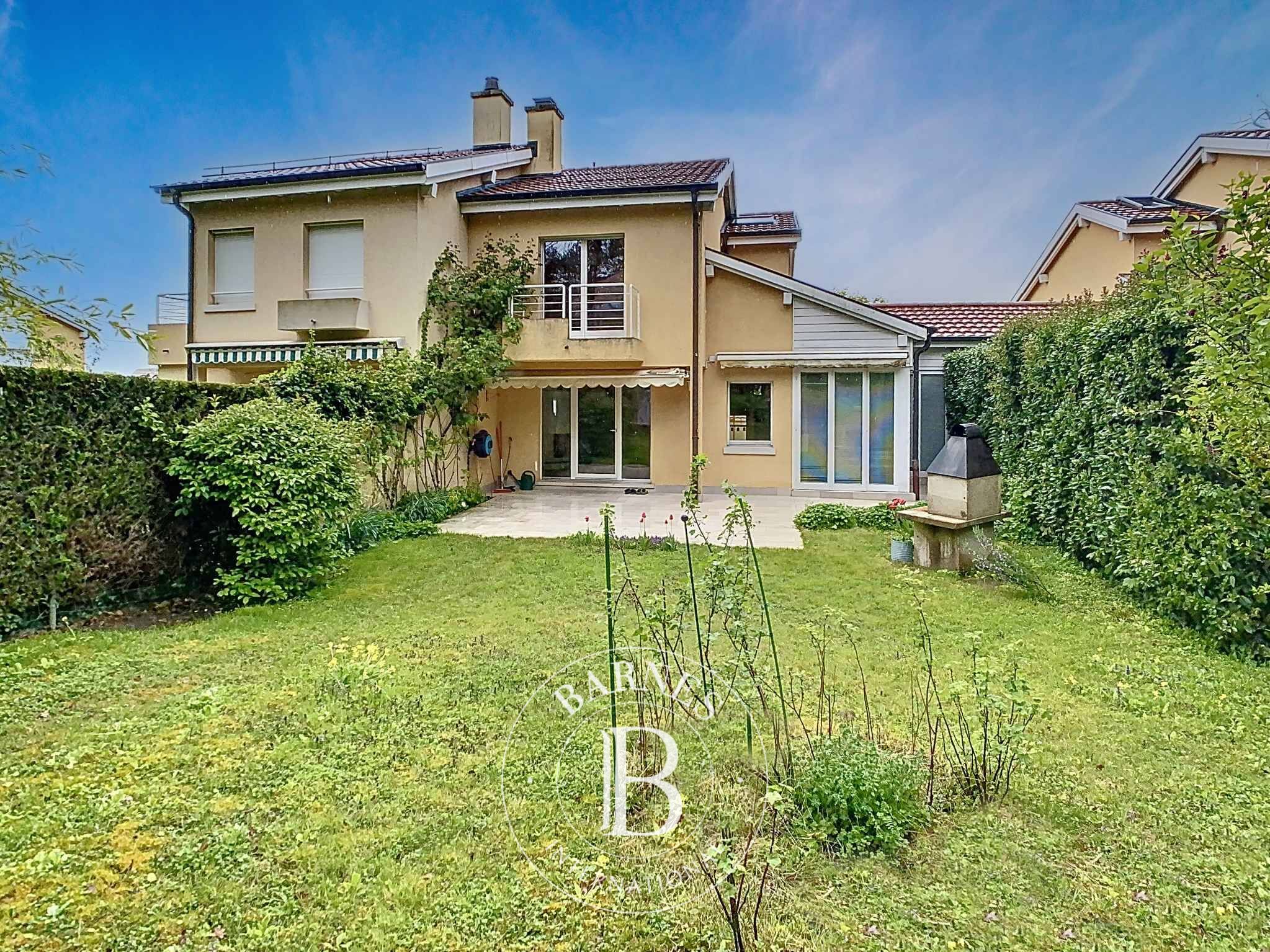 Yarı müstakil ev Collonge-Bellerive