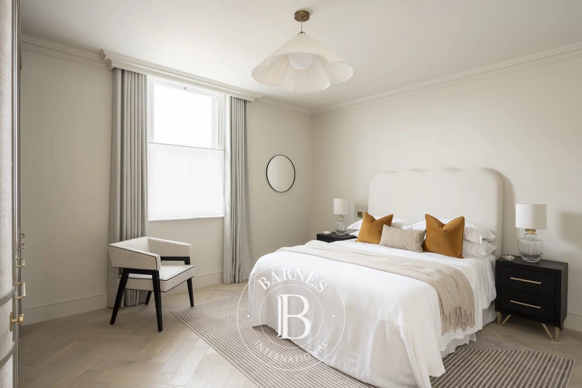 Daire London - picture 11