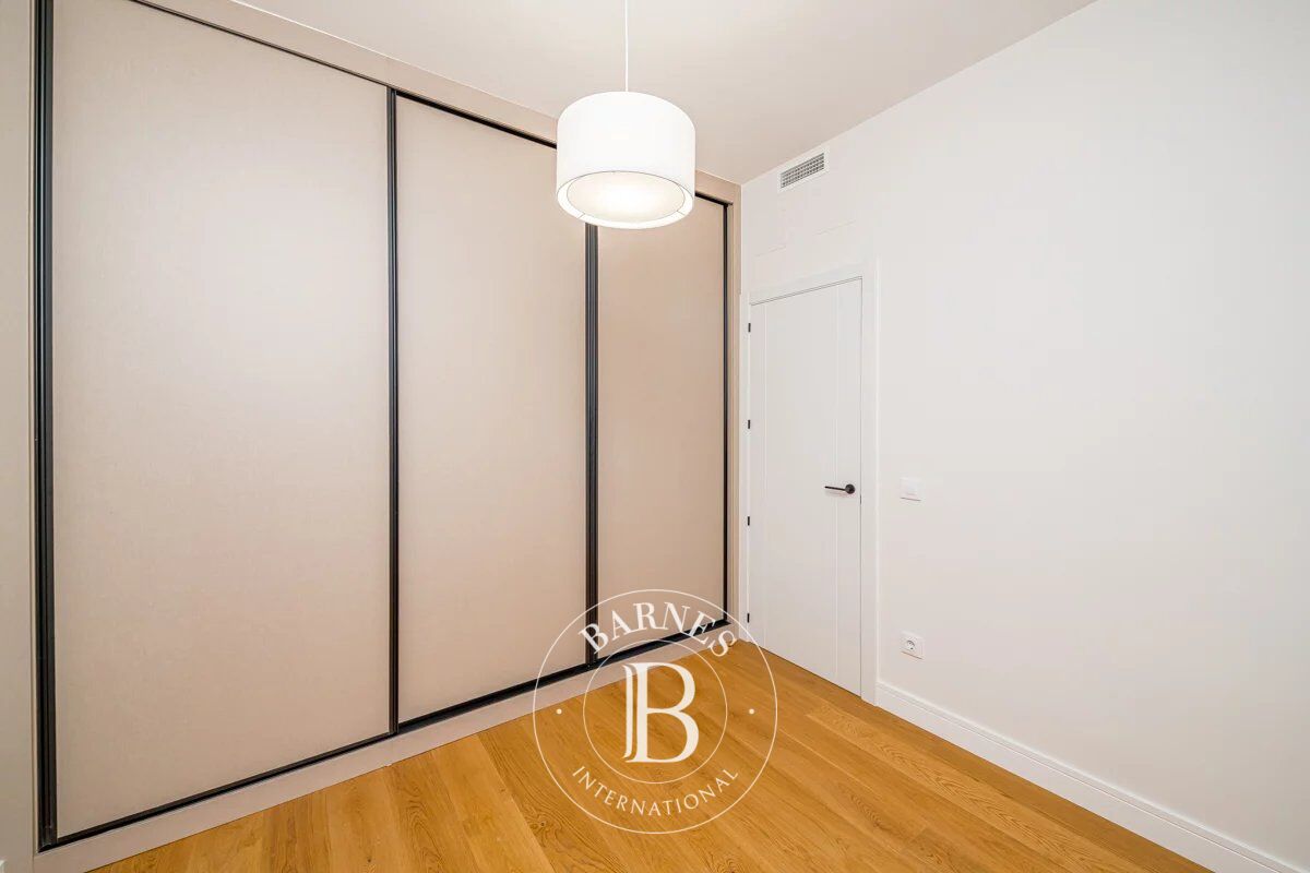 Daire Madrid - picture 16