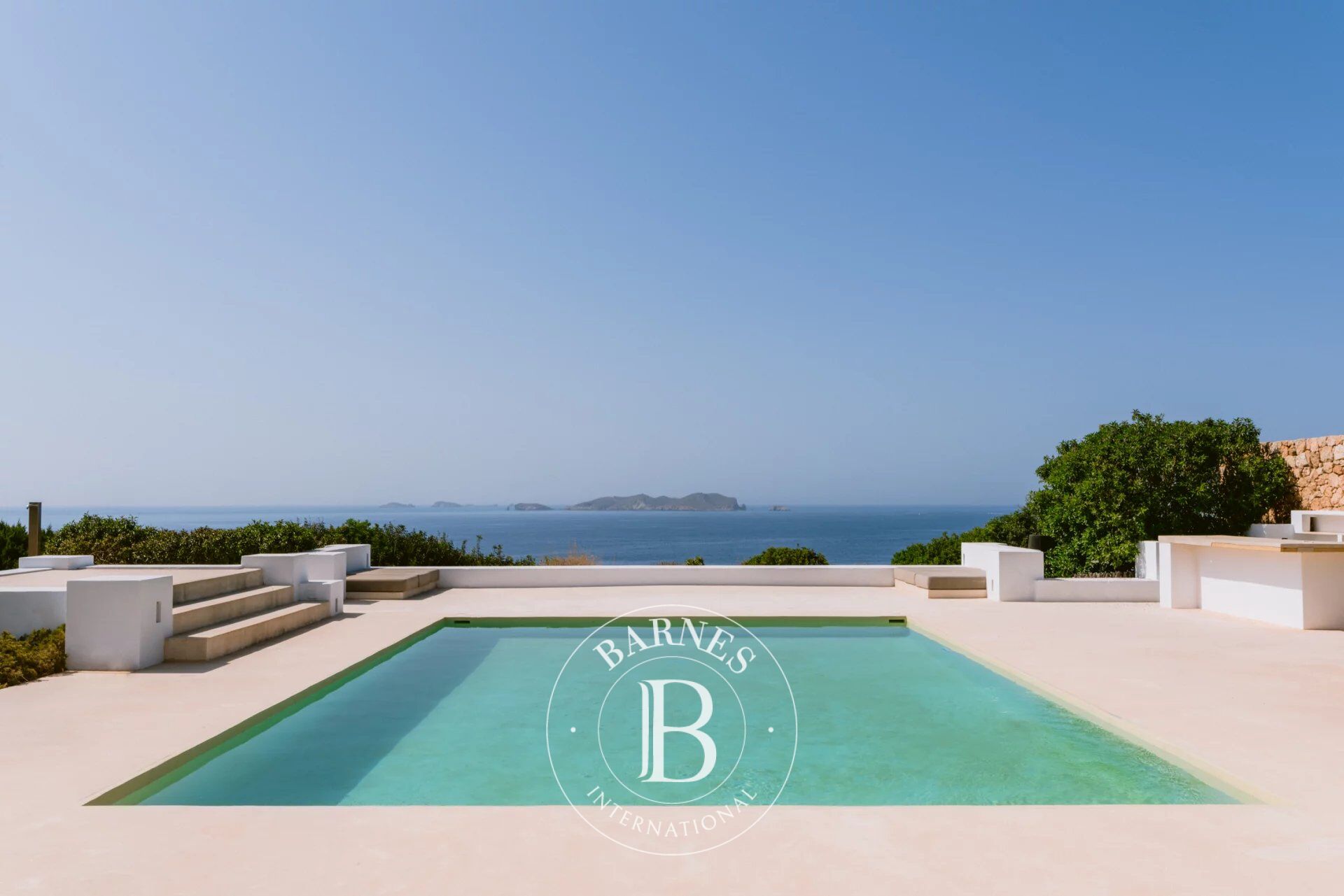 Villa Isla de Ibiza - picture 1