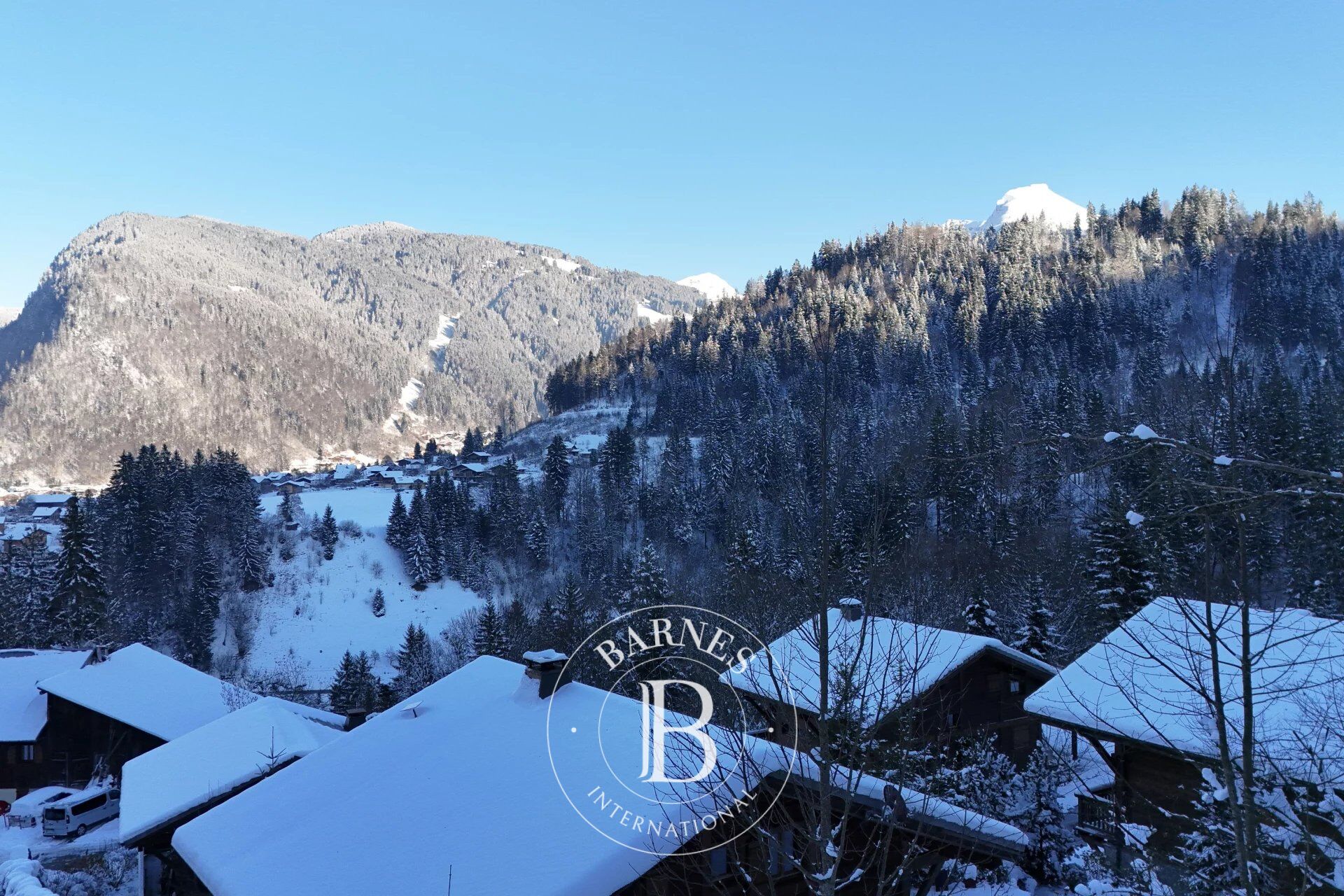 Terrain constructible avec permis purgé - Vue dégagé - Proche Morzine - picture 2