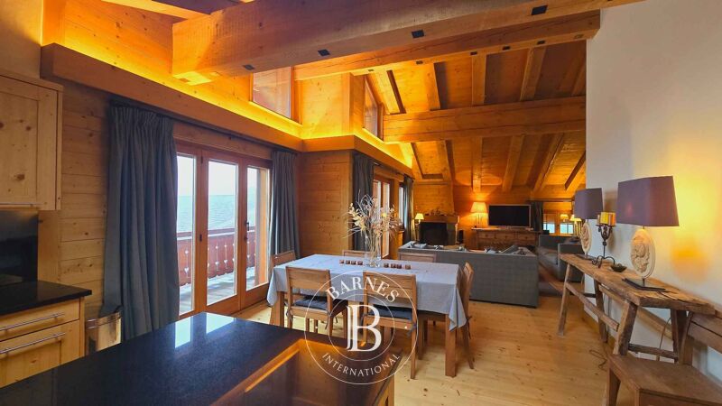 For Rent, Attic Verbier - picture 3