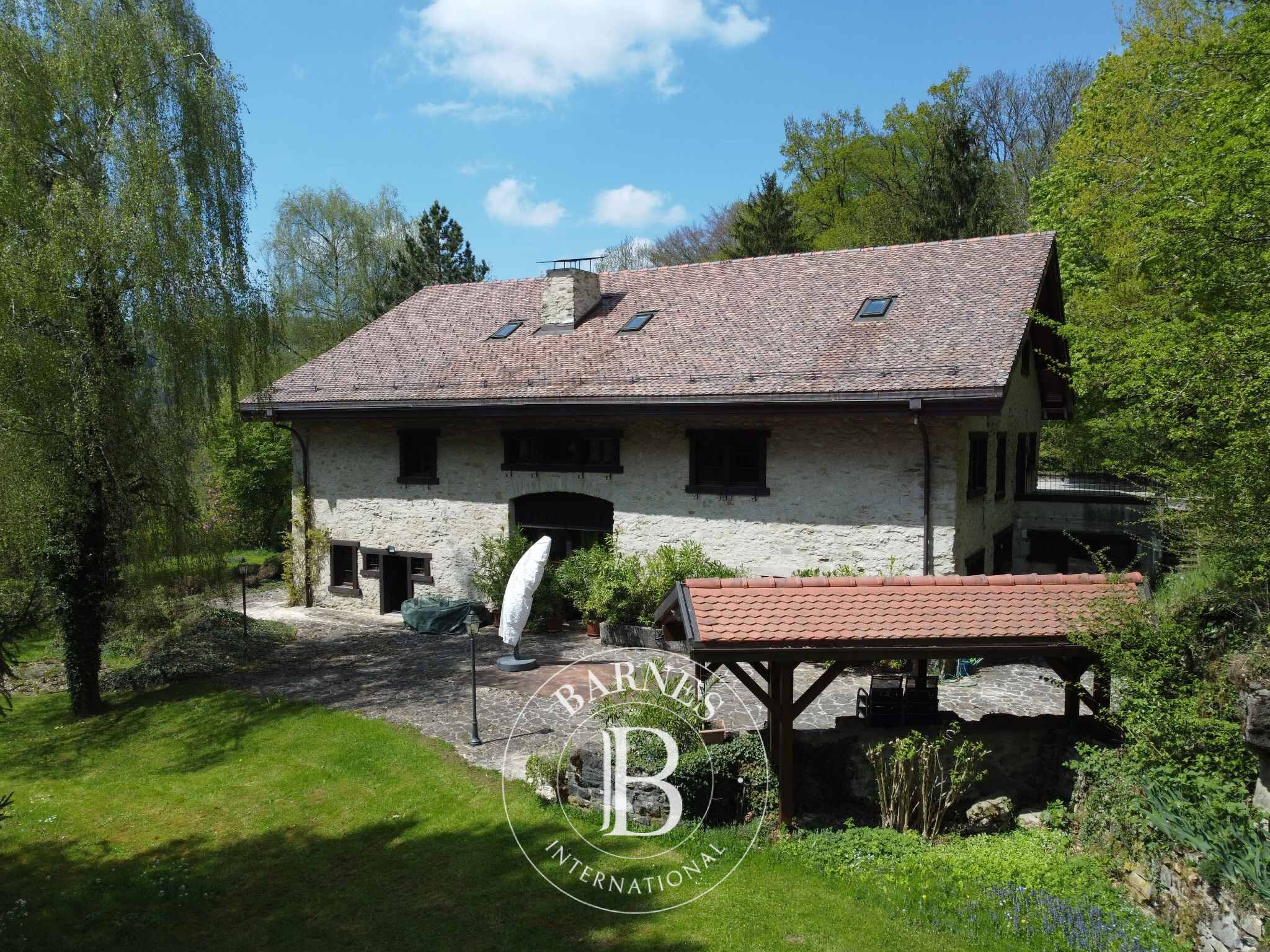 Opportunité rare ! Demeure de campagne, au pied du Château d’Attalens - picture 2