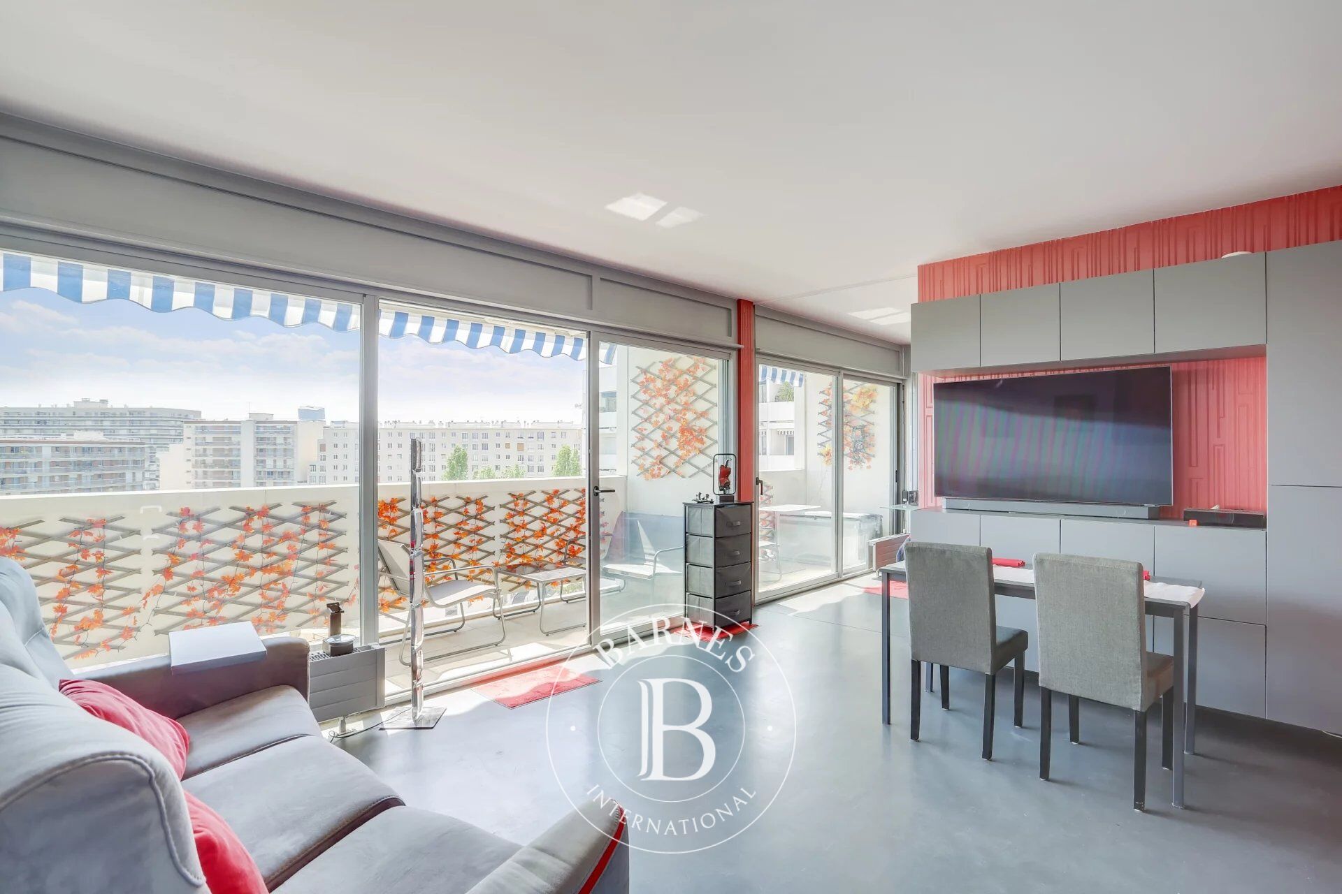 Picpus - Deux pièces lumineux - Balcons - Etage élevé - Parking - picture 3