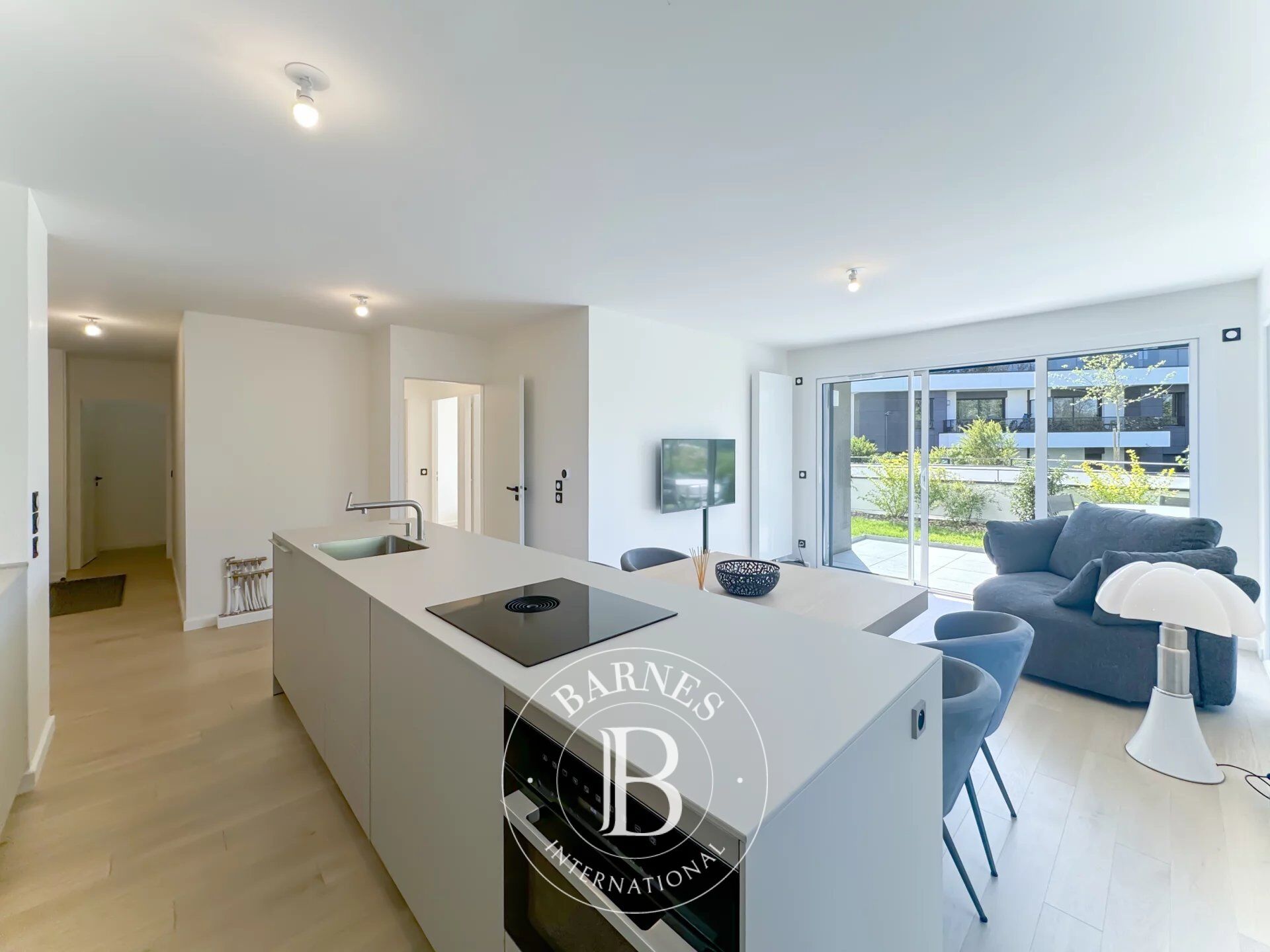 BARNES Aix-les-Bains – AIX-LES-BAINS – NEAR CITY CENTER & HIGHWAY ACCESS – GARDEN-LEVEL APARTMENT – NEW 2024 RESIDENCE - picture 2