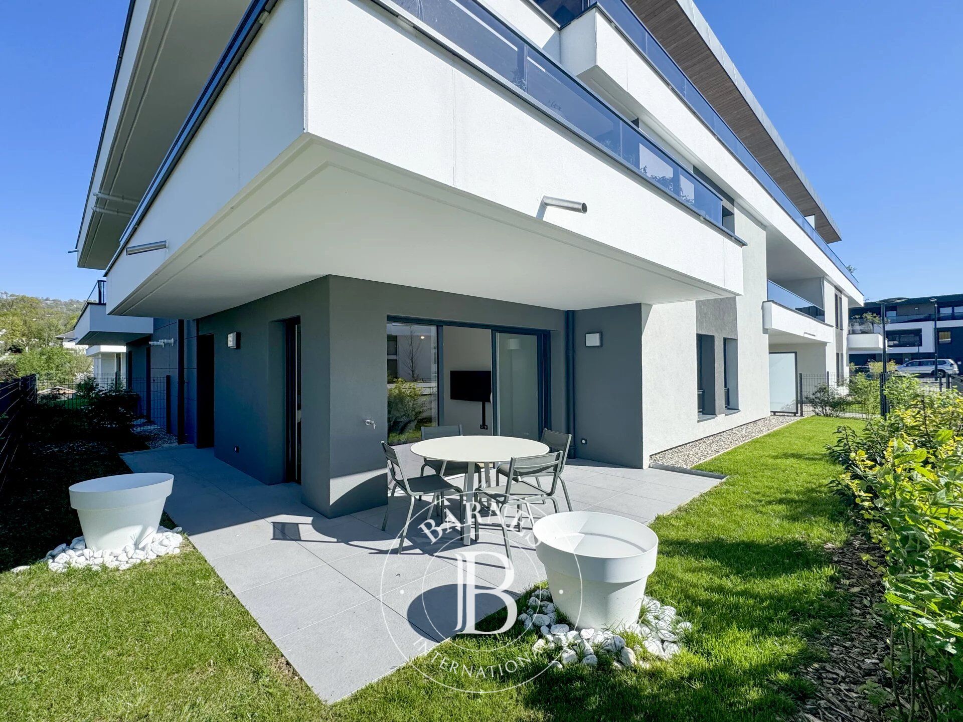 BARNES Aix-les-Bains – AIX-LES-BAINS – NEAR CITY CENTER & HIGHWAY ACCESS – GARDEN-LEVEL APARTMENT – NEW 2024 RESIDENCE - picture 1