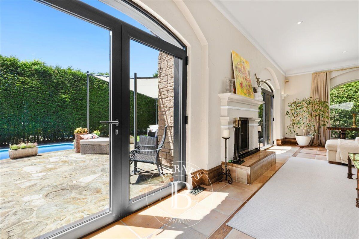 Ev Hampstead - picture 13