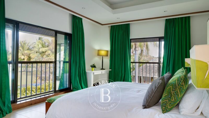 BEAU CHAMP - Villa facing the sea - 4 bedrooms