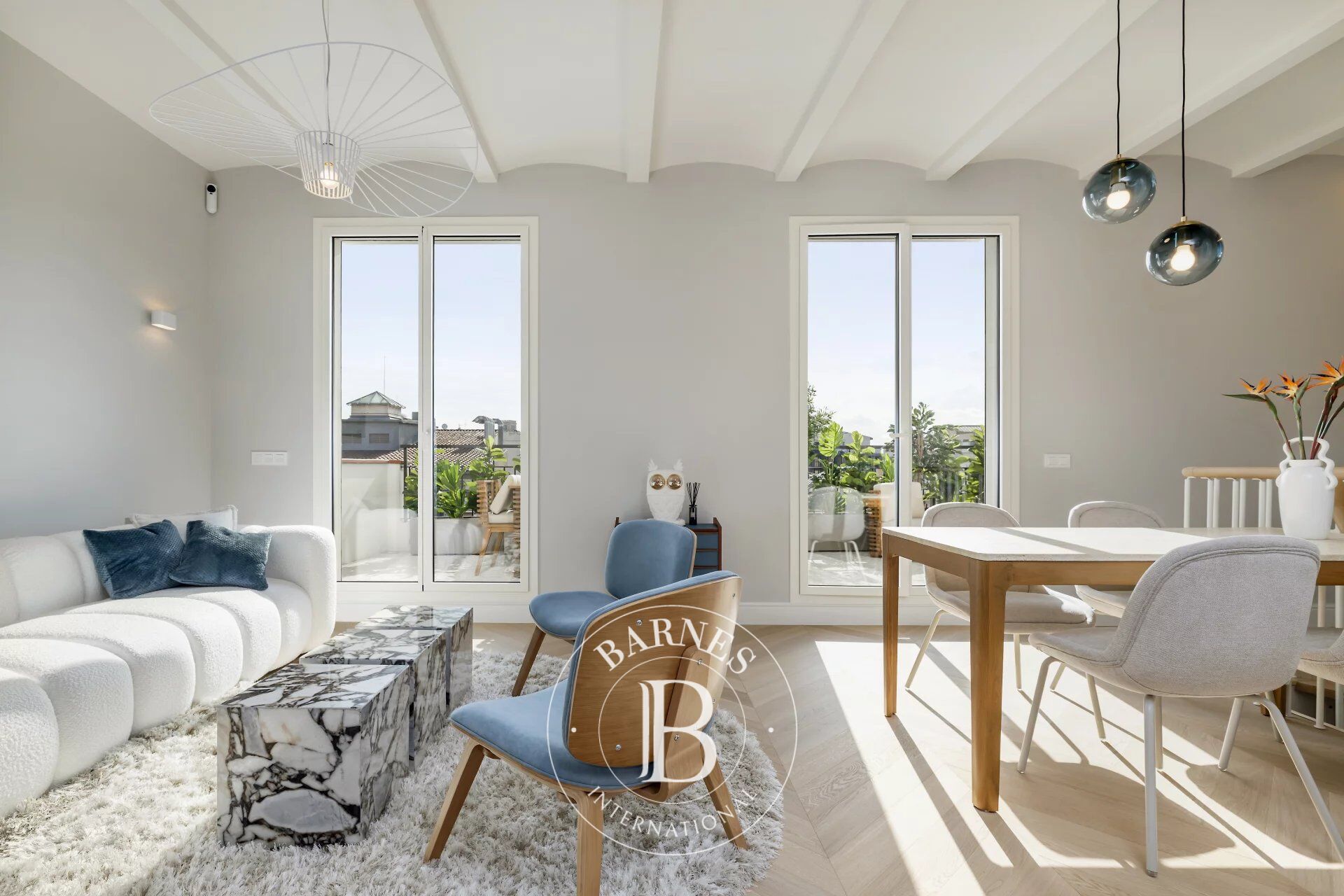Penthouse Duplex avec Deux Balcons Spacieux au Cœur de l'Eixample - picture 1