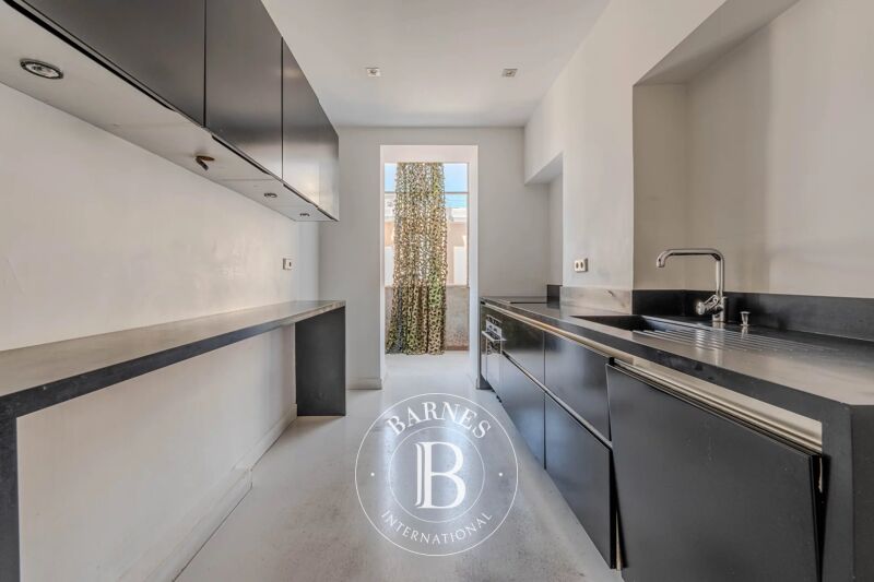 For Sale, Apartment Aix-en-Provence - picture 2