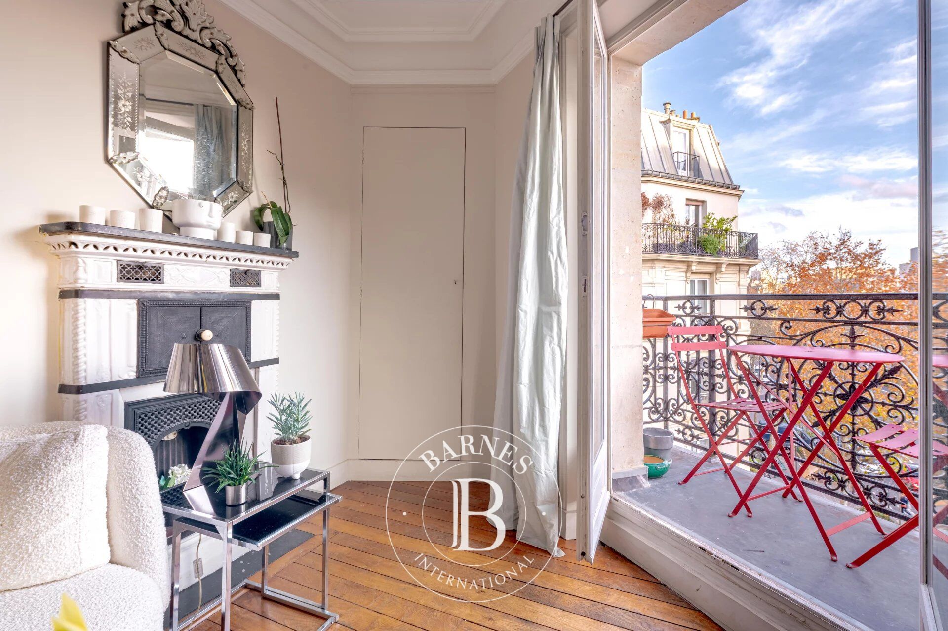 For sale in Paris 5 - Berthollet / Port Royal - Corner apartment - 2 bdr - picture 2