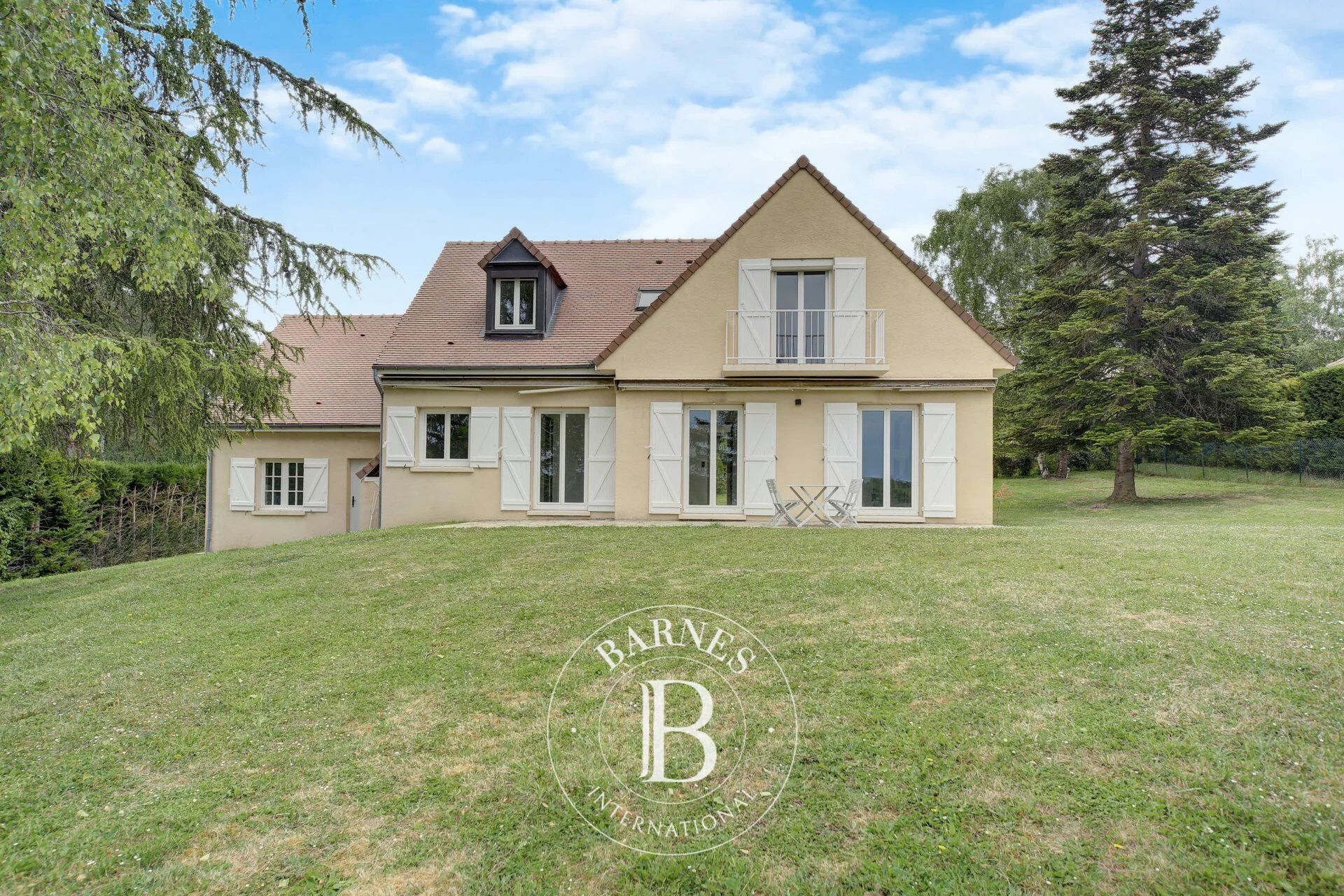 Golf de Saint-Nom-la-Bretèche - Renovated 210m² (2,260 sq ft) house - 5 bedrooms - picture 1