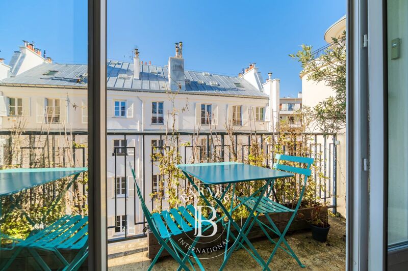 Sold, Apartment Neuilly-sur-Seine - picture 2