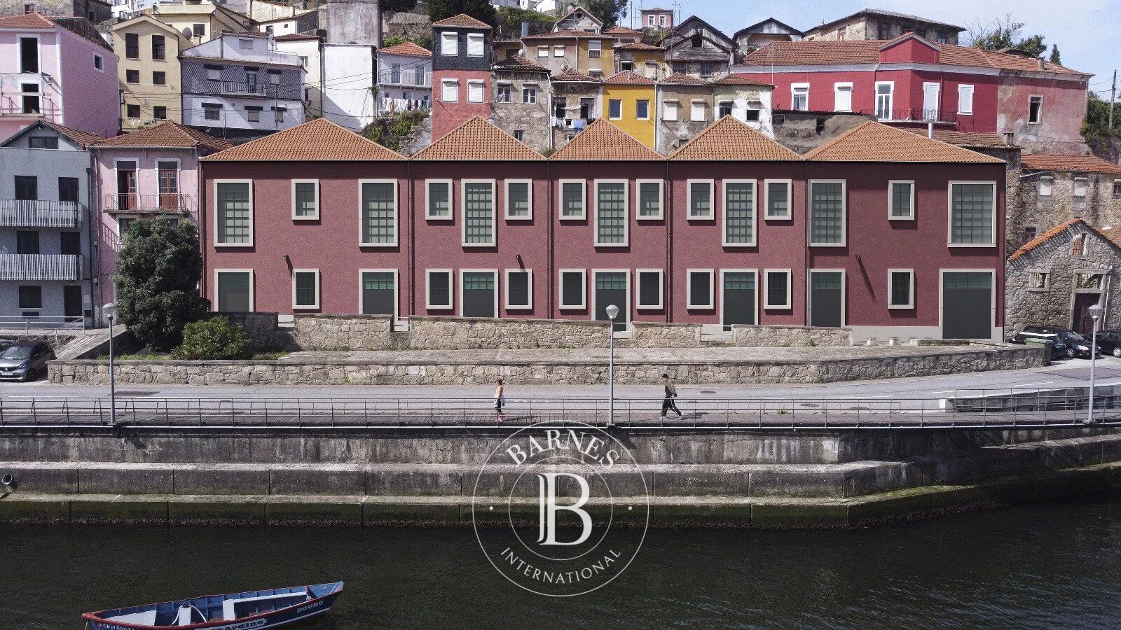 Living in front of the Douro River - picture 2