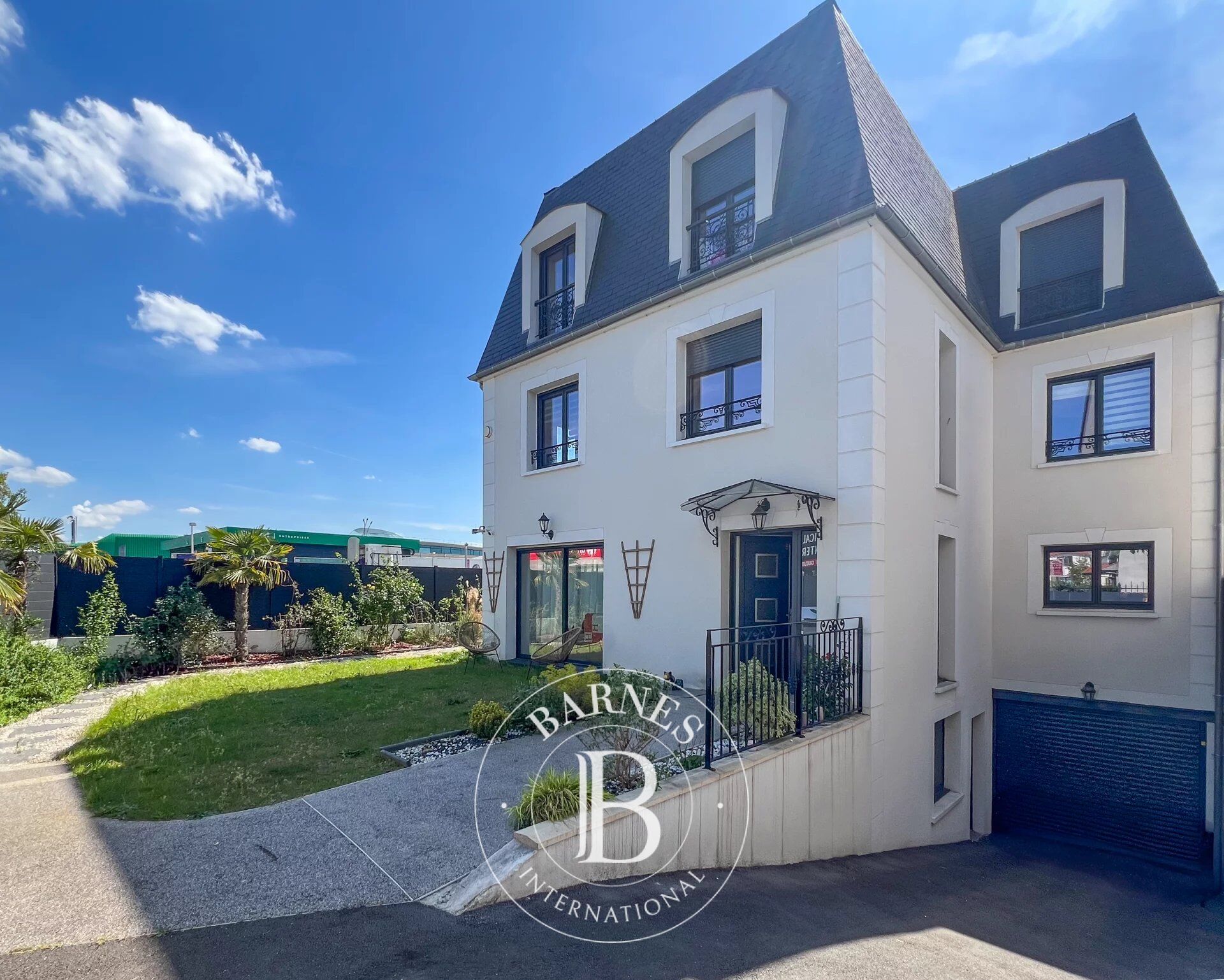 Casa Montesson - picture 1