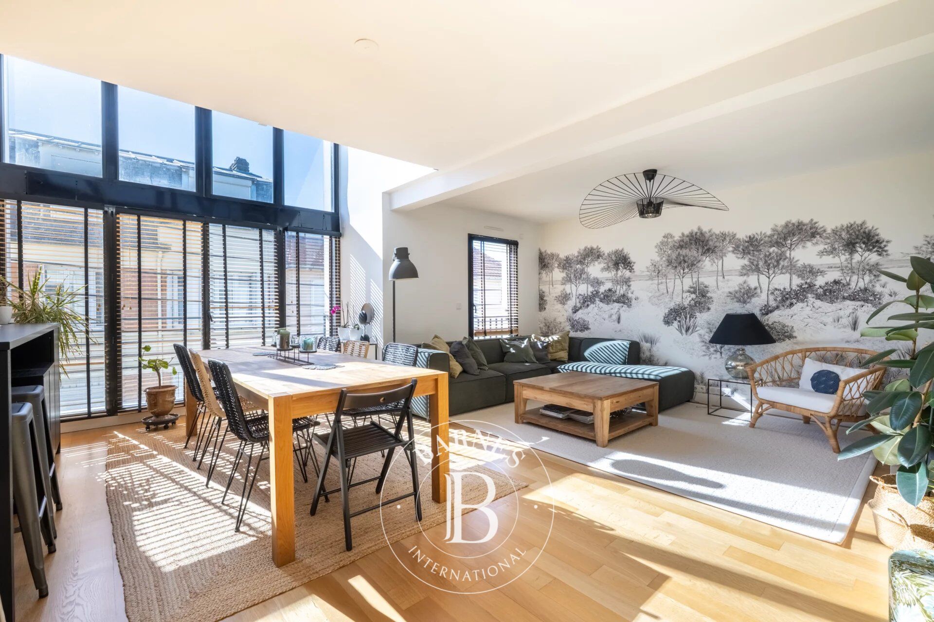 Le Chesnay/limite Versailles - Plateau Saint-Antoine - Magnifique Duplex au dernier étage  de 145 m² - 3 chambres  et 1 bureau - 2 salons - 4 places de parking - picture 3