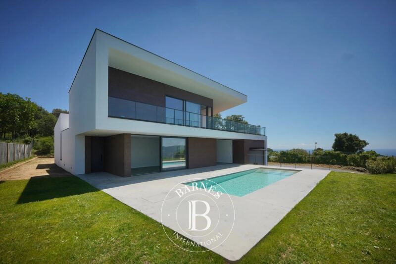 For Sale, Villa Platja d'Aro - picture 3