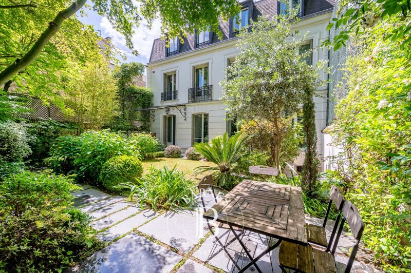 Venta, Casa Neuilly-sur-Seine - picture 1