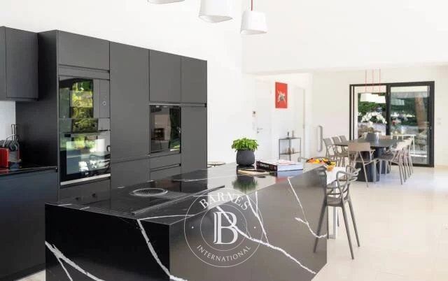 Villa Roquefort-les-Pins - picture 8