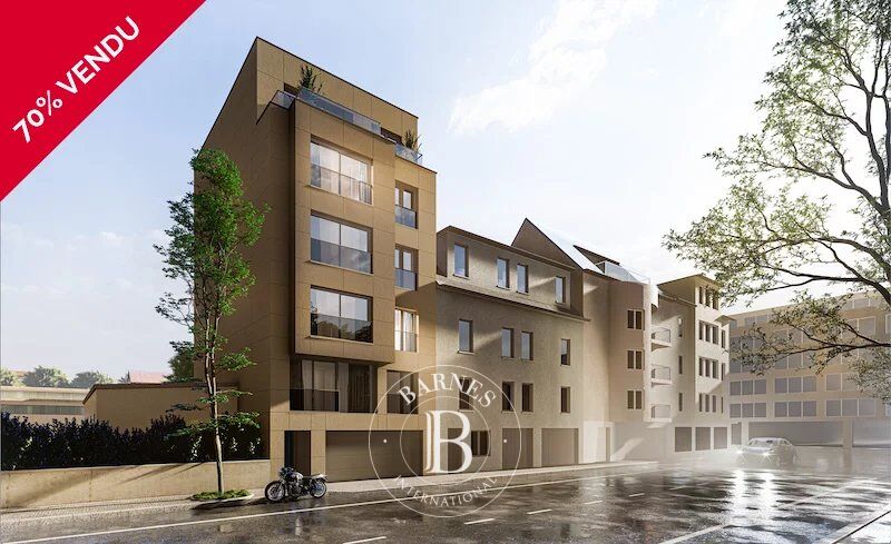 Obra Nueva Luxembourg - picture 1