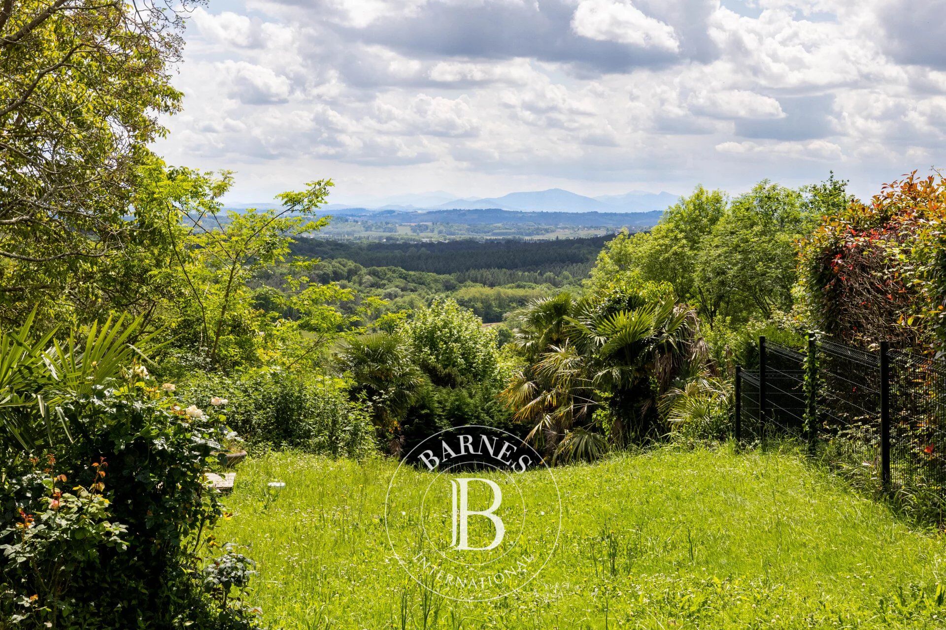 A 30 MINUTOS DE BAYONA, CASA SENORIAL Y CASA DE INVITADOS - picture 2