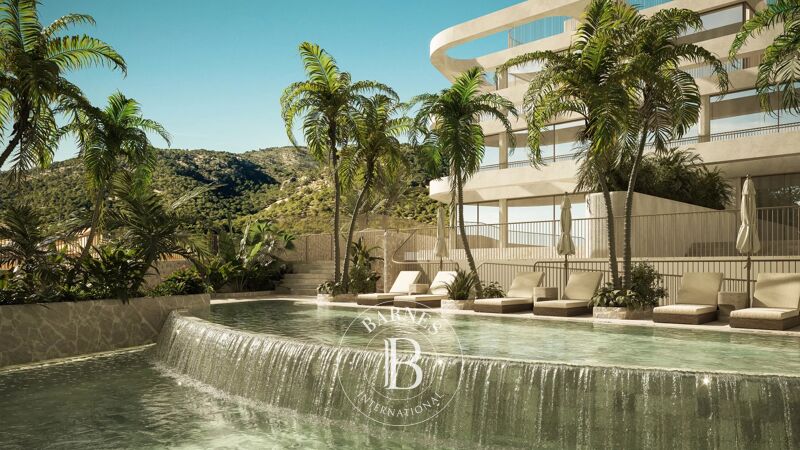 Esclusivo Appartamento con Giardino a San Agustí – La Fusione Perfetta tra Lusso Interno-Esterno