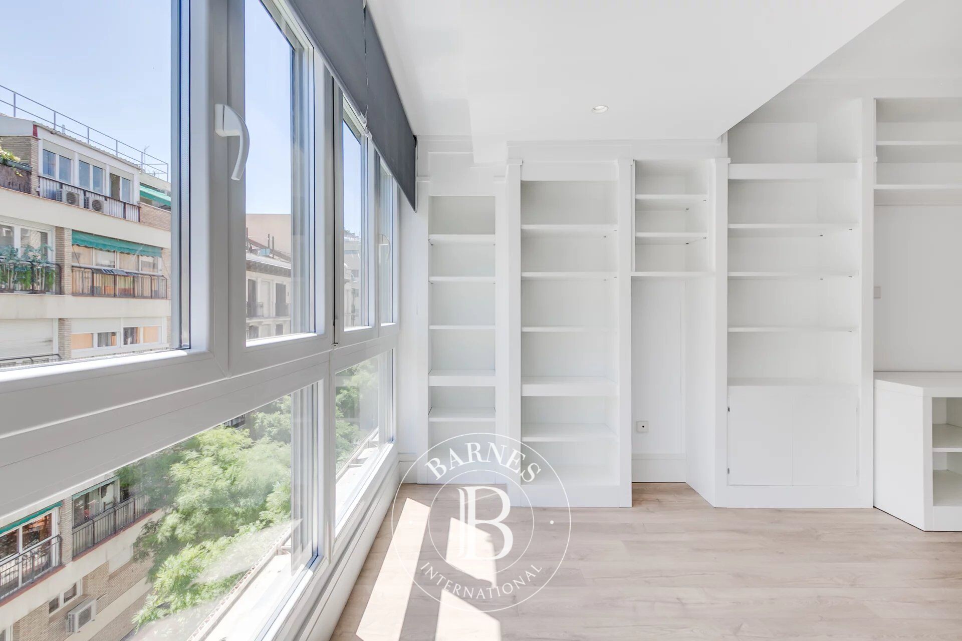 Daire Madrid - picture 40