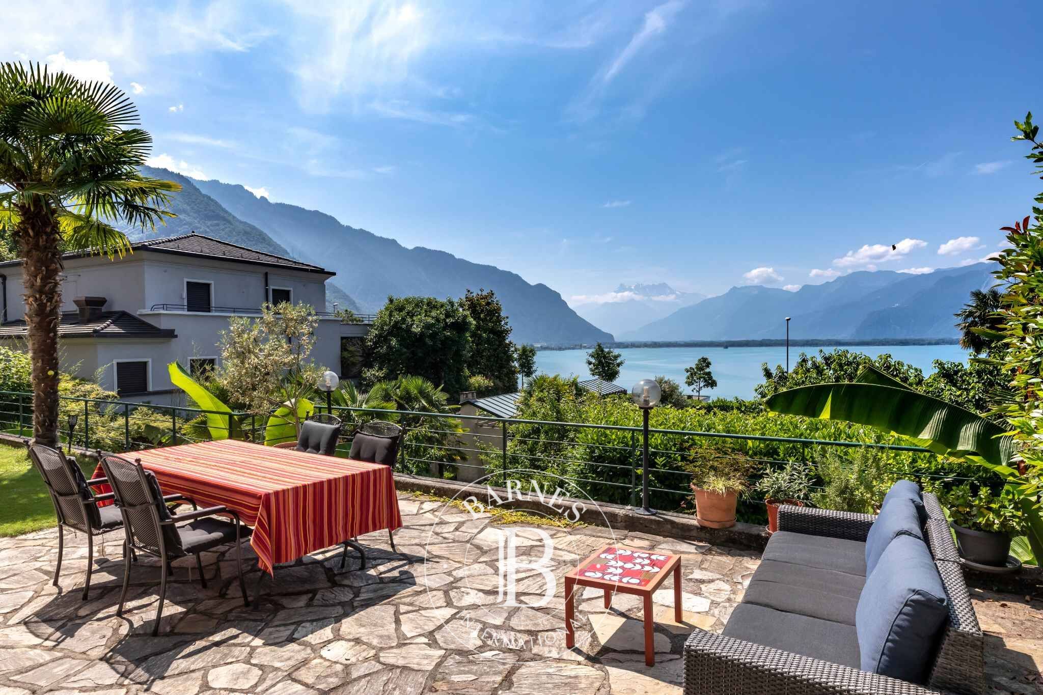 Villa Montreux - picture 6