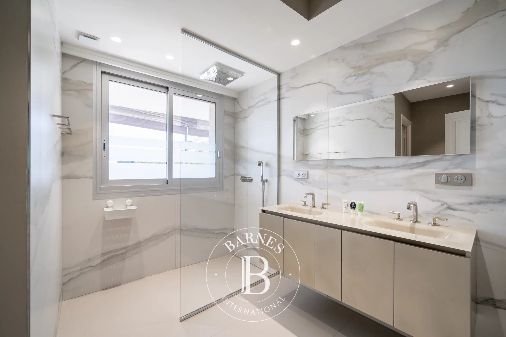 Daire Cannes - picture 9